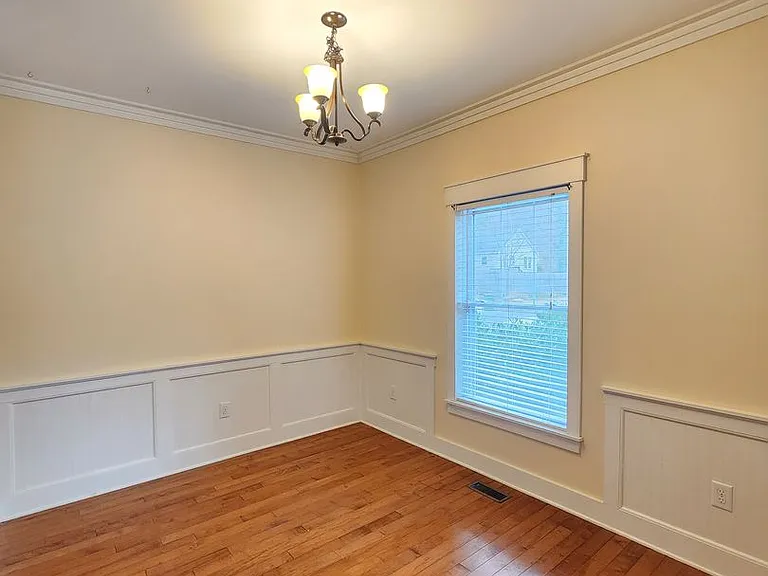 129 Aurora Dr #5 — Photo 6
