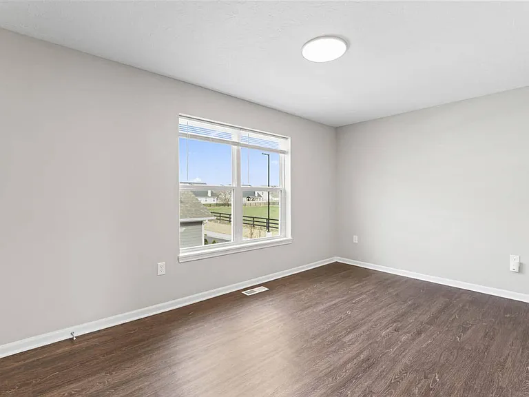 Pebble Village Townhomes — Photo 23