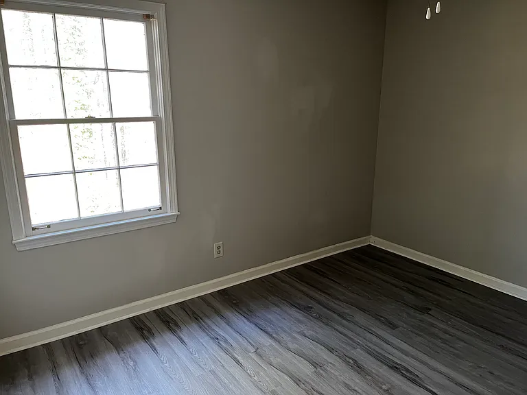 150 Timbervalley Ln — Photo 10