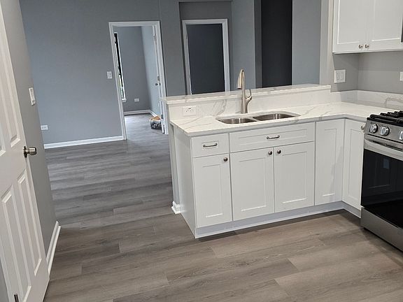 2nd image of 1515 N Spaulding Ave #3S
