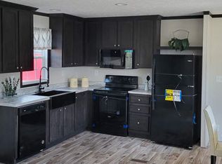 7 Poplar Acres Dr, Candler, NC 28715