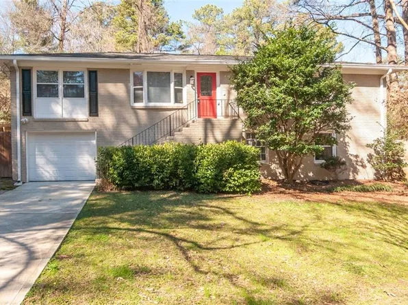 3176 Ann Rd, Roswell, GA 30075