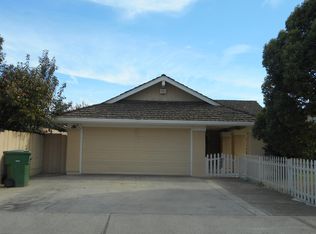 2760 Dels Ln, Turlock, CA 95382