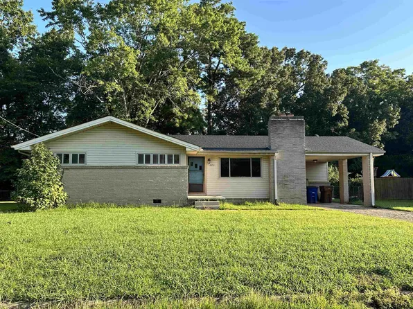 243 Thomas St, Lexington, TN 38351