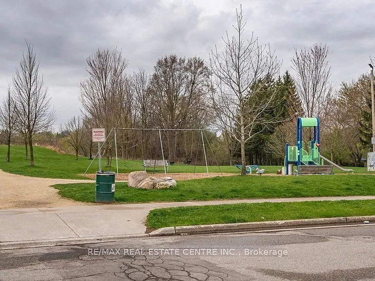 15 Green Valley Dr #29 — Photo 22