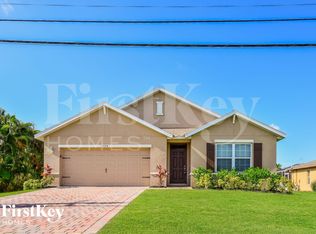 2704 SW 32nd St, Cape Coral, FL 33914