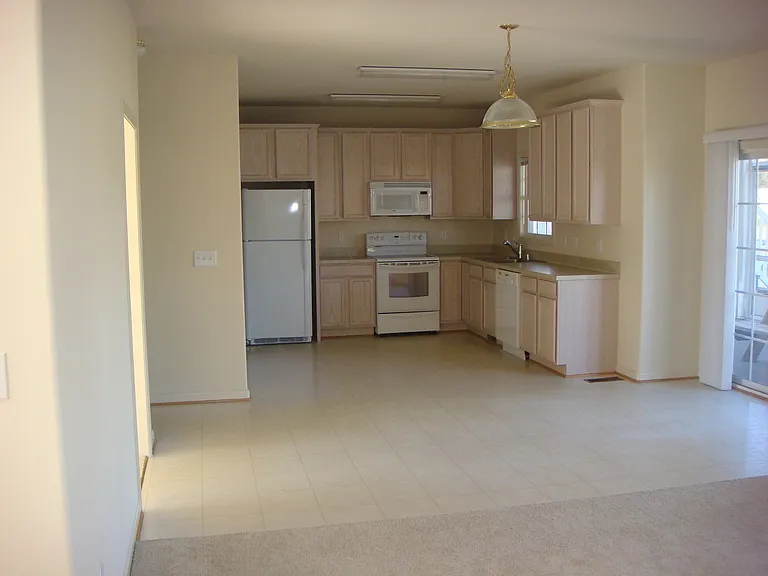 183 Creek Curve Dr — Photo 6