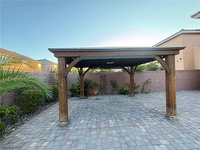 6435 Grande River Ct — Photo 72