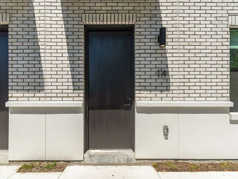 1218 E Kay St #14 — Photo 7