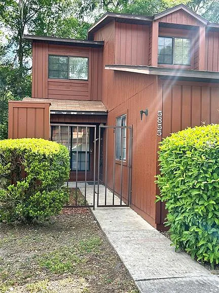5855 SW 8th Pl — Photo 1