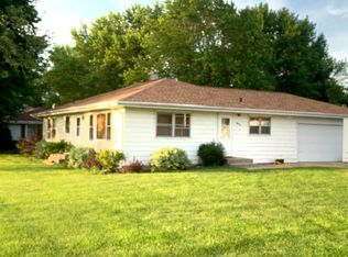 3016 Pheasant Ln, Belvidere, IL 61008