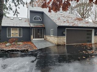 76 Mill Pond Rd, Exeter, RI 02822