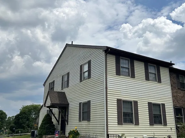 891 Williams Pl, Warminster, PA 18974