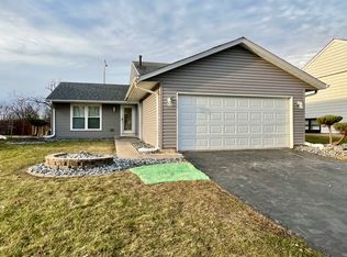 4124 Indian Hill Dr, Oak Lawn, IL