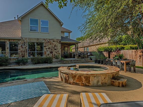 4th image of 2317 Rio Mesa Dr
