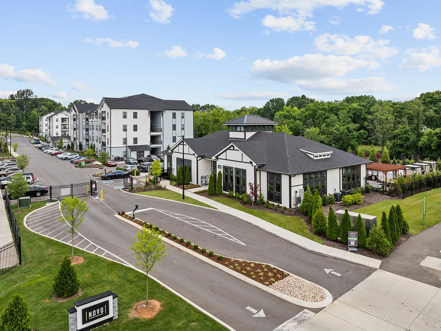 Novo Hickory Highlands — Photo 2