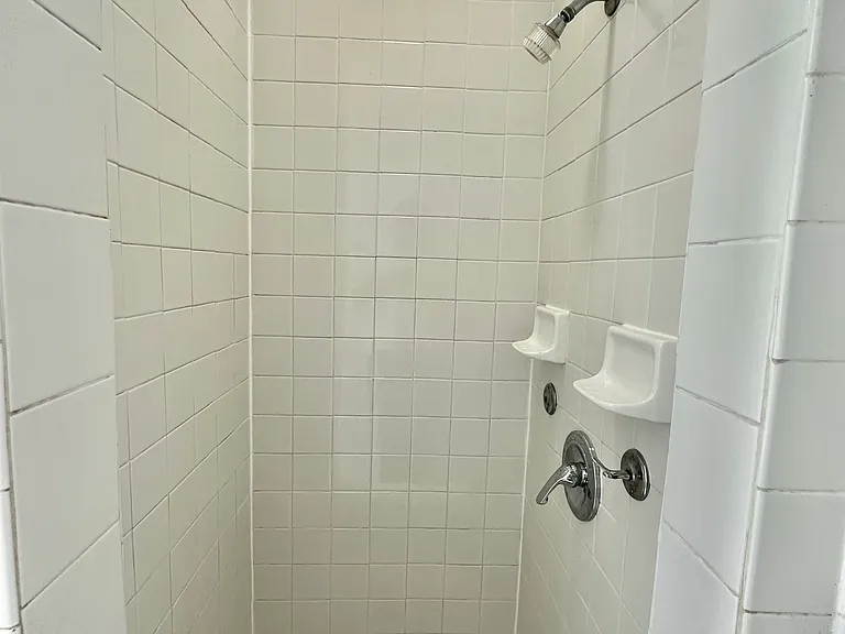 403 Ann St — Photo 16