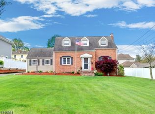 11 Hilltop Ave, Clark, NJ 07066