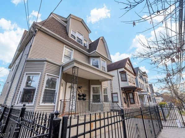 467-469 Summer Ave #2