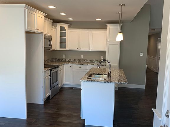 2nd image of 3625 Meredith Lynn Way
