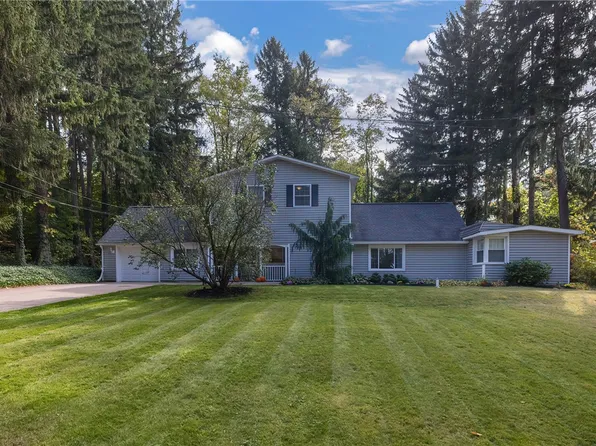 5255 Dawson Rd, Erie, PA 16510