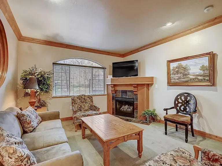840 Bigler Ln #1015 — Photo 8