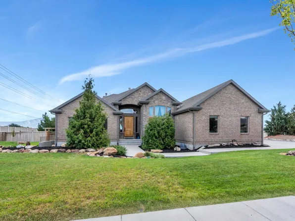 13807 S Asherwoods Cv, Bluffdale, UT 84065
