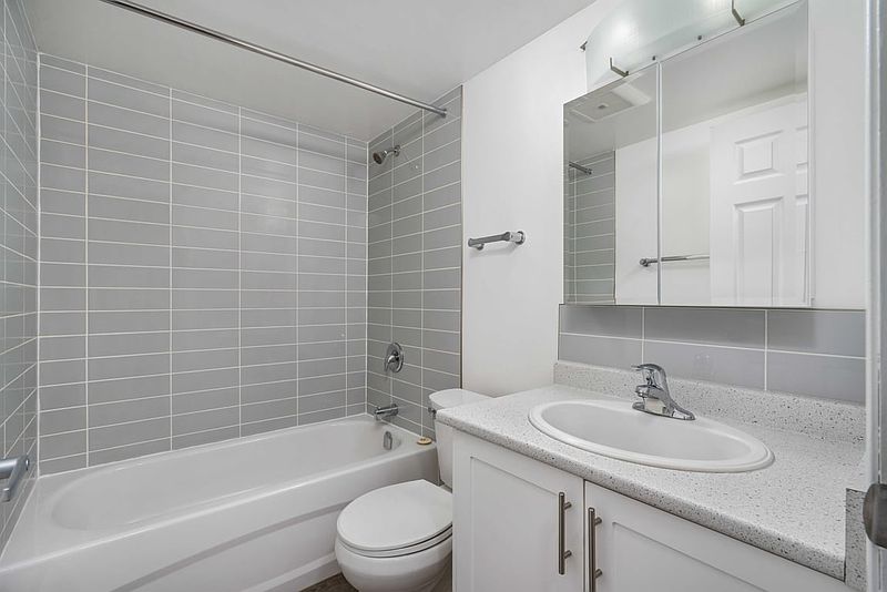 Calgary Apartment for rent - 1 Bedroom — photo 14