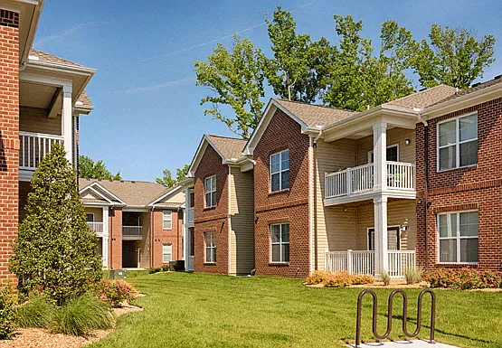 Clairmont at Chesterfield — Photo 2