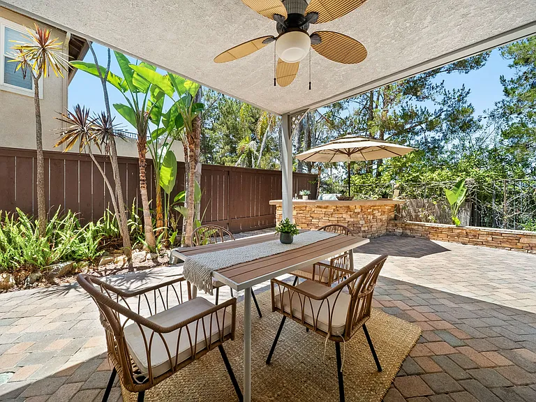 1546 Black Walnut Dr — Photo 43
