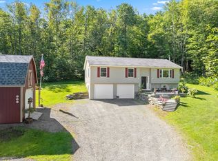 596 Brinton Rd, Brackney, PA 18812