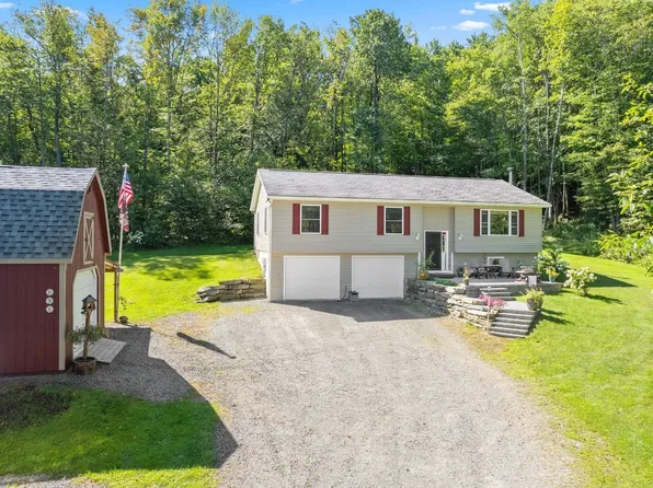 596 Brinton Rd, Brackney, PA 18812