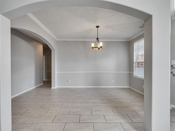4th image of 2615 Fern Lacy Dr