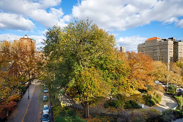 Sold by Corcoran | media 6
