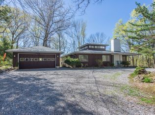 71 Van Horn Rd, Newton, NJ 07860