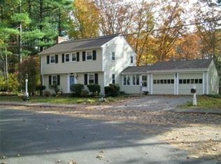 22 Arnold Dr, Medfield, MA 02052