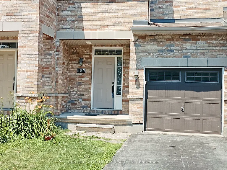 987 Klondike Rd — Photo 2