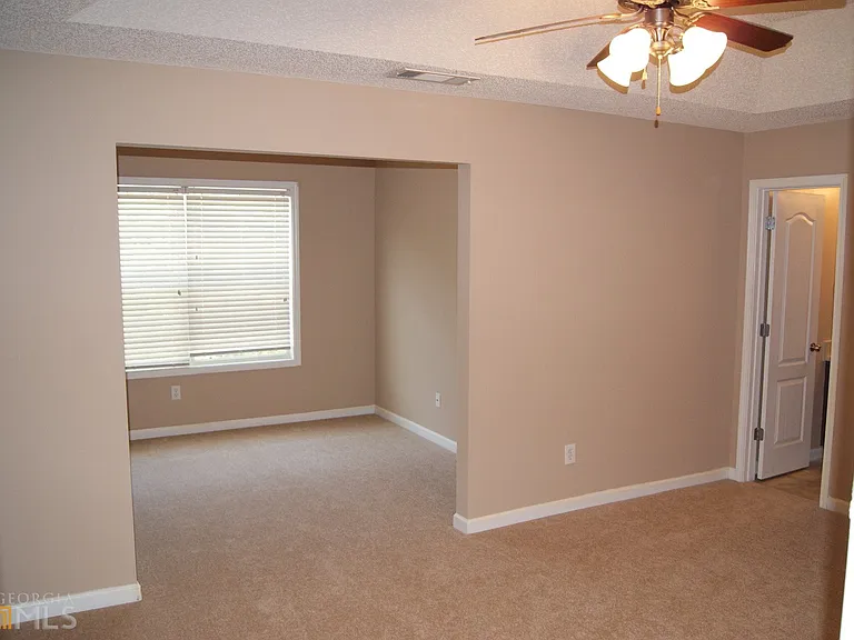 848 Commerce Blvd — Photo 10