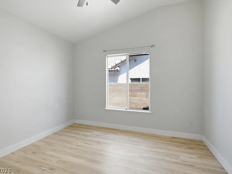 9569 Teton Diablo Ave — Photo 12