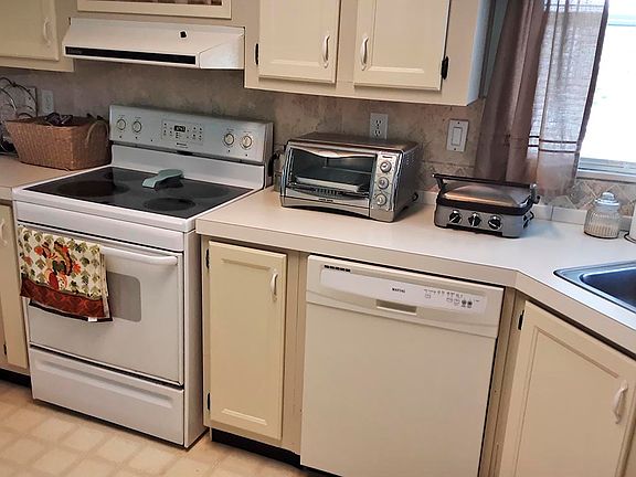 4th image of 785 Princess Palm Pl #537