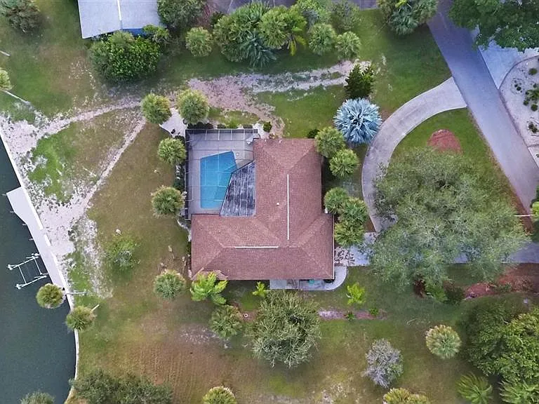 500 Green Dolphin Dr S — Photo 37