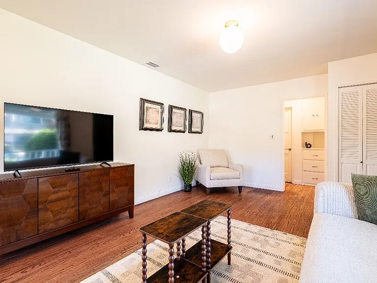 274 N Dominguez Pl #A — Photo 7