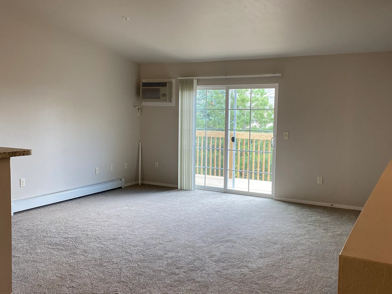 641 Green Bay Rd — Photo 2