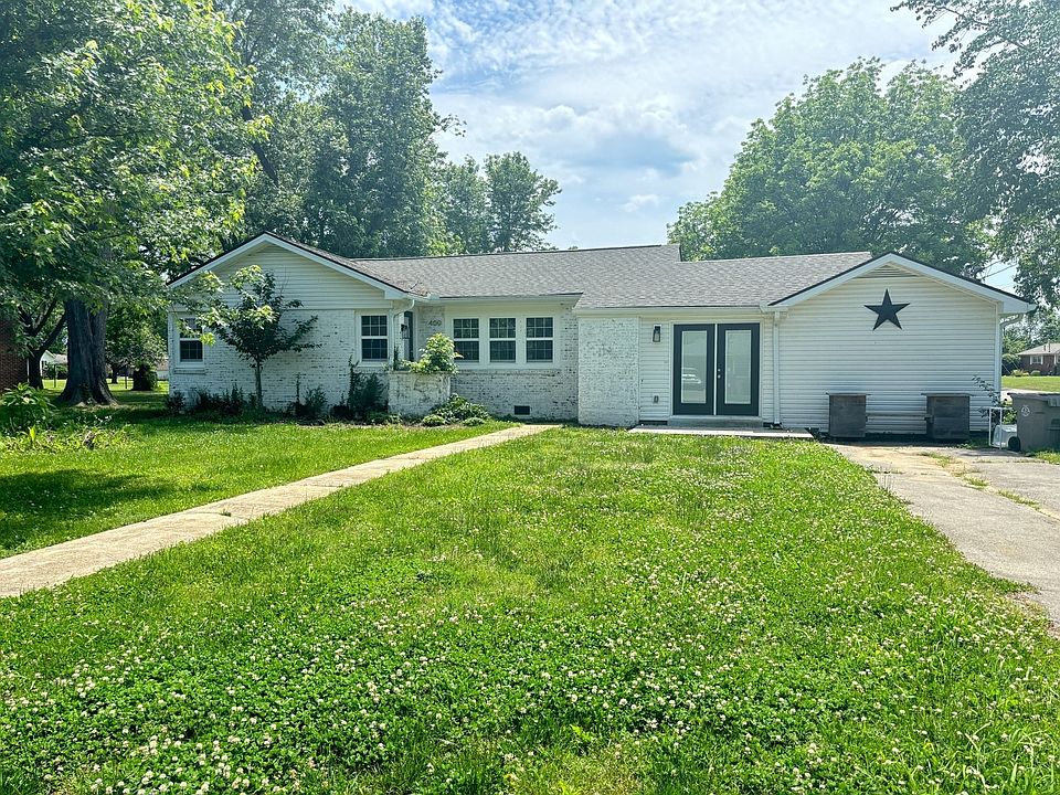1st image of 400 Circle Dr