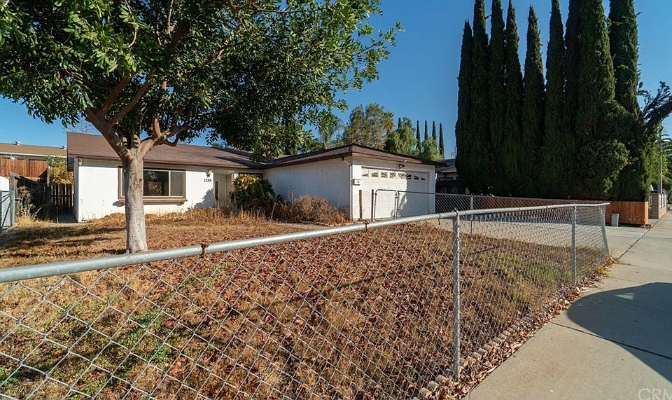 1st image of 1326 Magnolia Ave