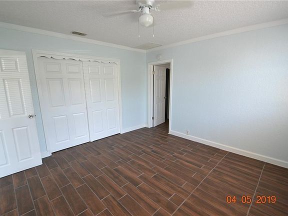 4th image of 2911 N 16th St APT B