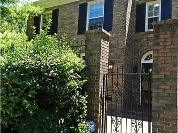 2122 Golf Club Ln, Nashville, TN 37215