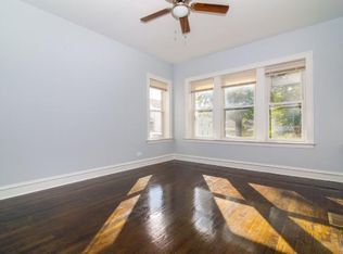 8531 S Marquette Ave, Chicago, IL