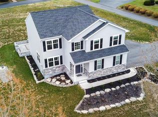 330 Walnut Dr, Northampton, PA 18067