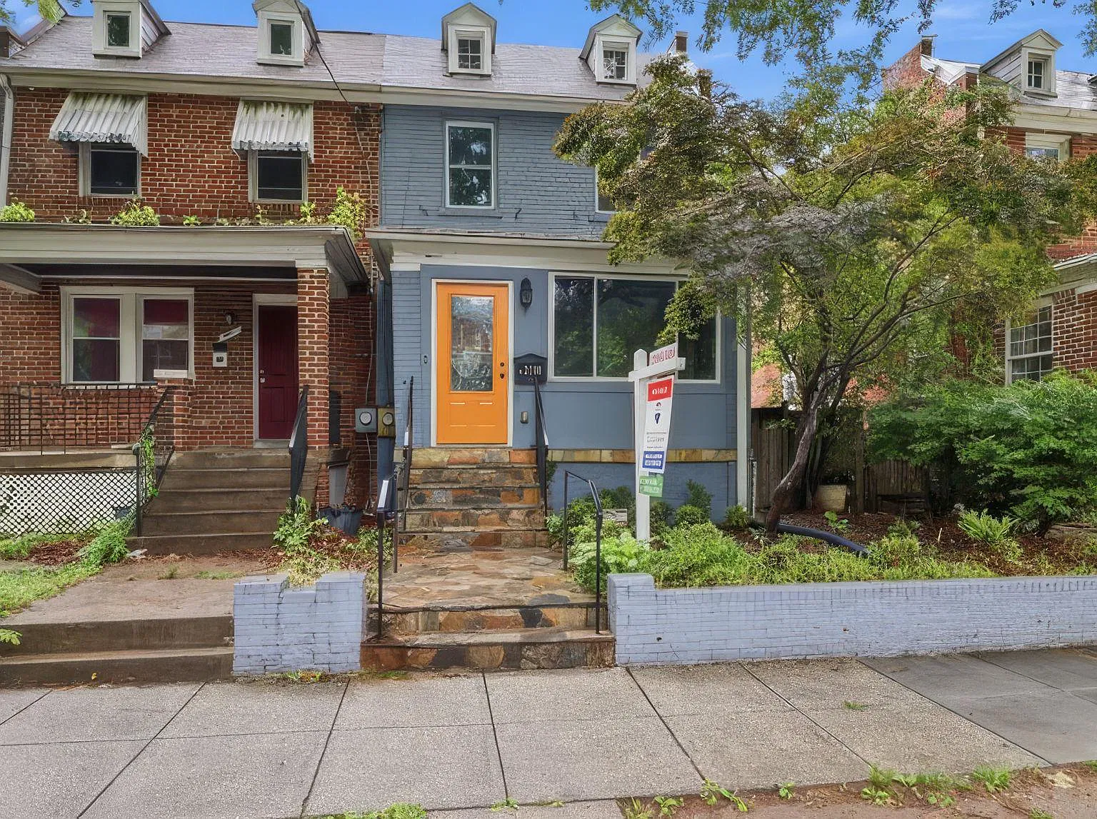 4 bed, 3.0 bath, 1824 sqft, $3,000 — Photo 1